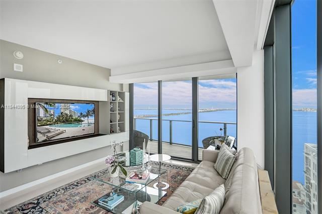 Building Photo - 460 NE 28th St