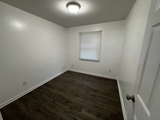 Building Photo - Home for Rent