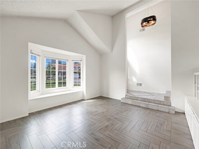 Building Photo - 5502 Ember Ct