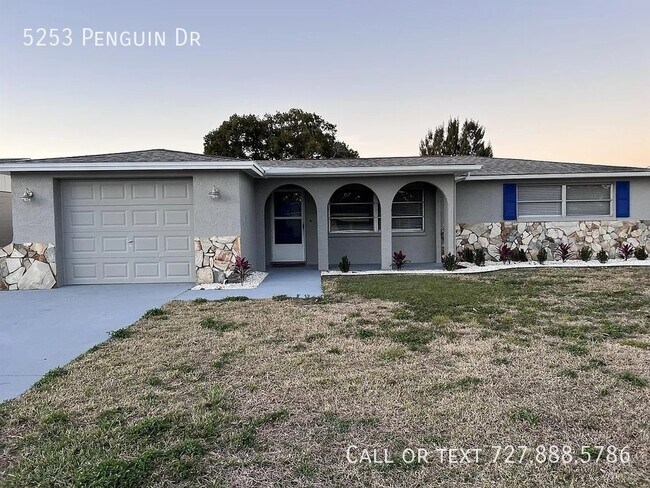 Building Photo - 5253 Penguin Dr