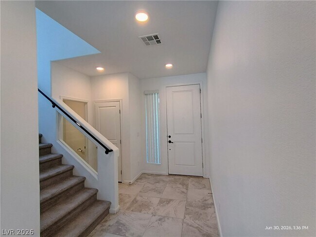 Building Photo - 8139 Shale Canyon St