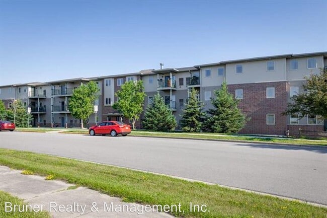 Building Photo - 1 br, 1 bath House - 102 Prairie Heights D...