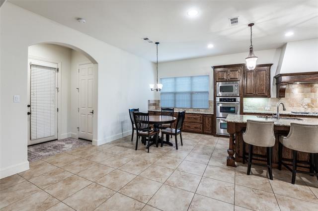 Building Photo - 13659 Thornton Dr