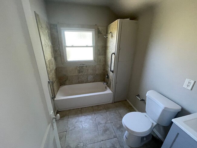 Building Photo - SECTION 8 and EDEN Accepted!! Exciting Opportunity to Live in a Newly Renovated 3 br Home!