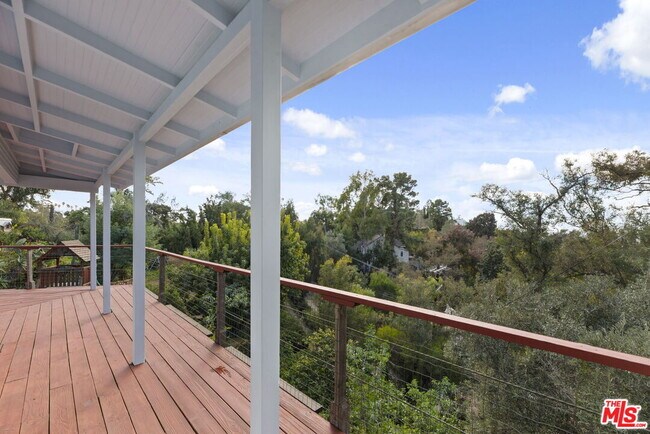 Primary Photo - 1409 Avon Park Terrace