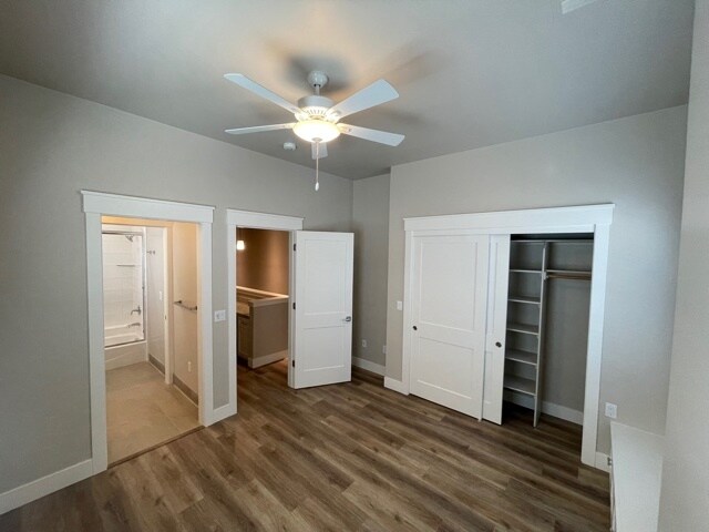 Building Photo - 2213 Q St