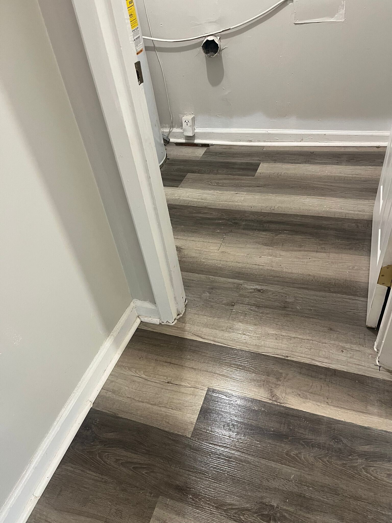 Building Photo - 3575 Oakvale Rd