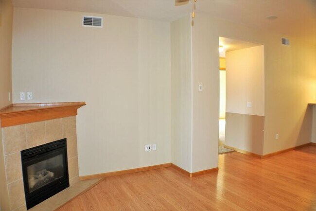 Building Photo - $1,300 | 2 Bedroom, 2 Bathroom Condo | Pet Negotiable | Available for May 1st, 2026 Move In!*