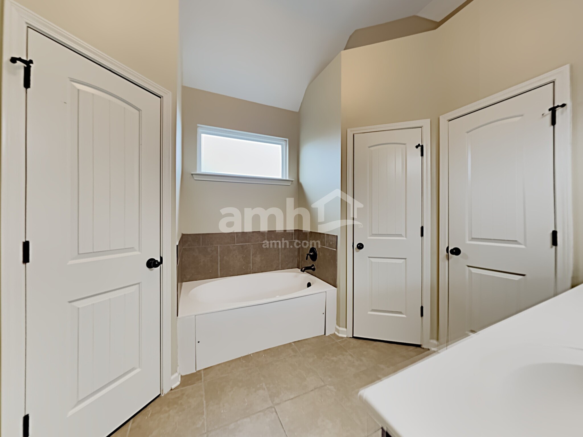 Building Photo - 9274 Afton Grove Rd