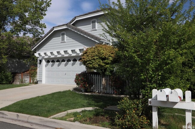 Building Photo - 690 Caughlin Glen