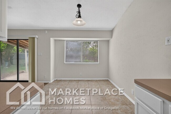 Building Photo - 1707 Provident Ln