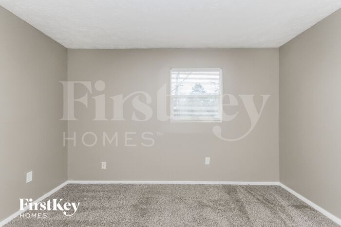 Building Photo - 902 Bremerton Dr
