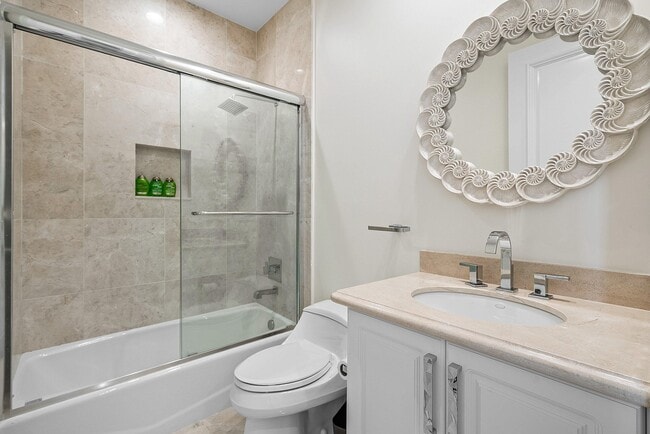 Building Photo - 3000 S Ocean Blvd