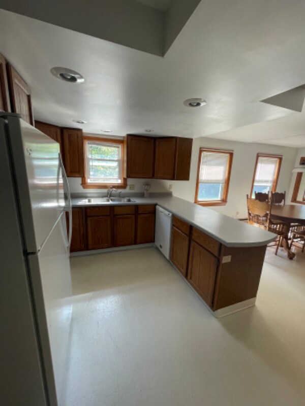 Building Photo - 1 US-1