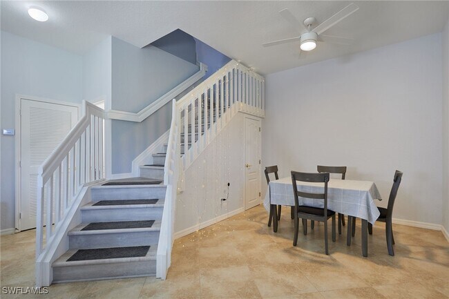 Building Photo - 9130 Spring Mountain Way