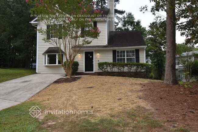 Building Photo - 4 Halsey Pl