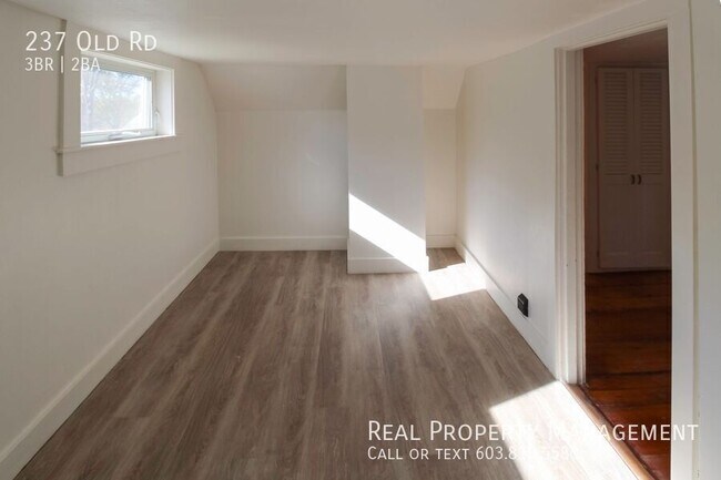 Building Photo - 237 Old Rd