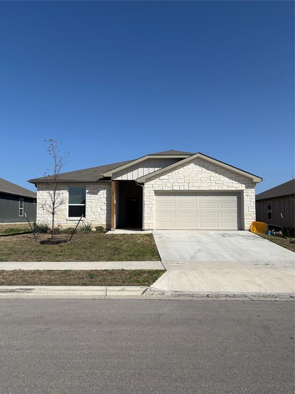 Primary Photo - 722 Freedom Cir