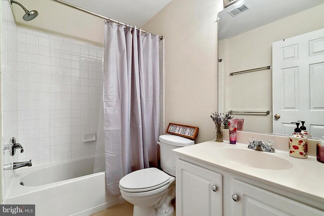 Building Photo - 4035 Timber Oak Trl