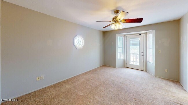Building Photo - 5081 N Bear Canyon Rd