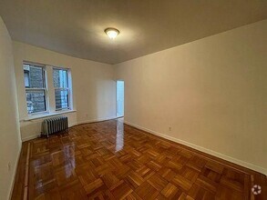 Building Photo - 1 bedroom in BRONX NY 10457