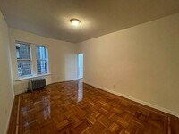 Building Photo - 1 bedroom in BRONX NY 10457