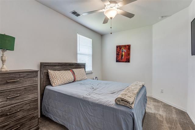 Building Photo - 1032 Finnhorse Dr
