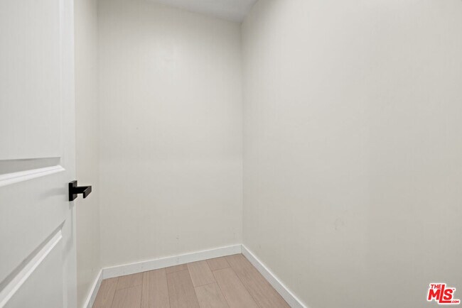 Building Photo - 10941 Cardamine Pl
