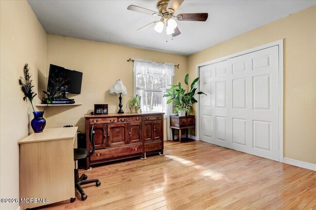 Building Photo - 53 Chesterfield Ln