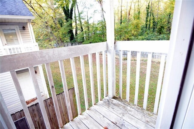 Building Photo - 294 E Burns Ct SW