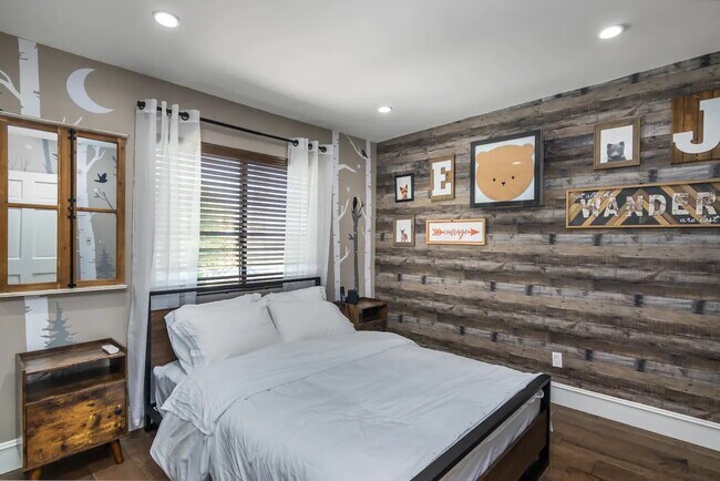 Building Photo - 3630 Gleneagles Dr