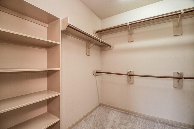 Building Photo - 20510 Hawkins Manor Ln