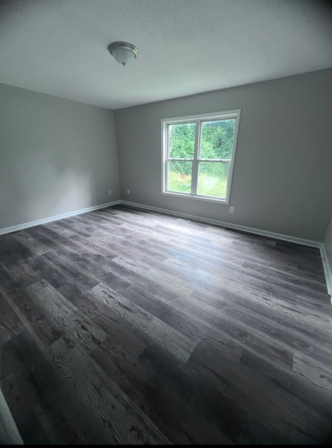 Building Photo - 1451 Finsbury Ln