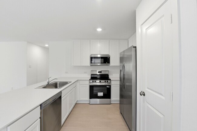 Building Photo - 15219 Abella Dr