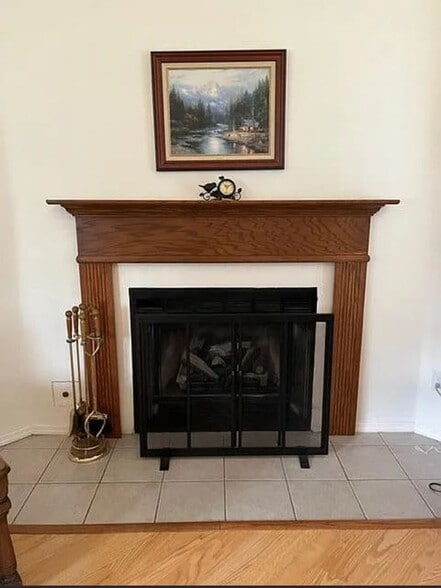 Building Photo - 6523 Tulip Tree Ct