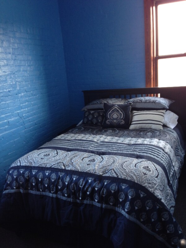 Building Photo - 70 Market St