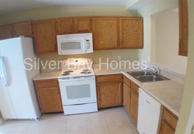 Building Photo - 11183 Mikris Dr N