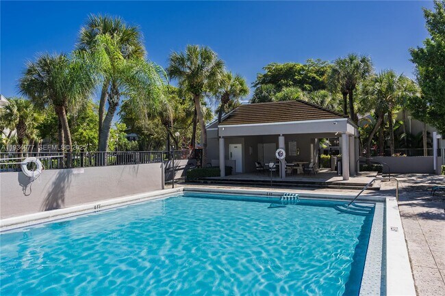 Building Photo - 8810 SW 132nd Pl