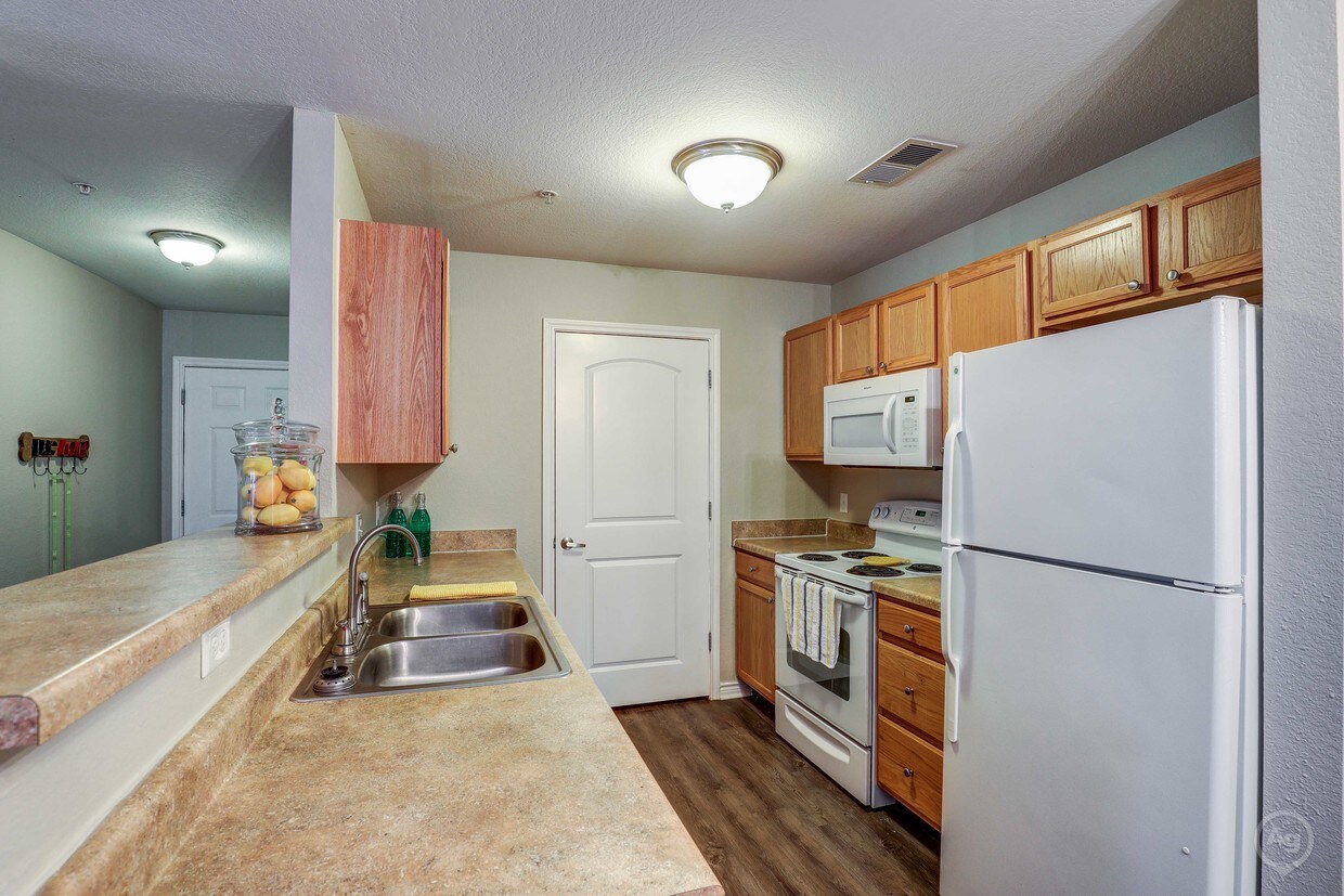 Inwood Crossings Wichita Ks Apartment Finder