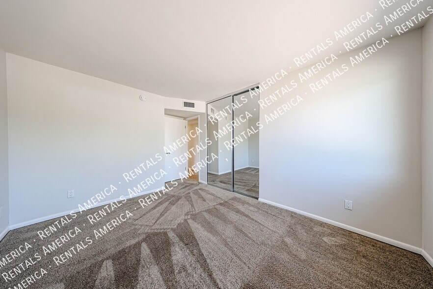 Building Photo - 2636 S Reyes