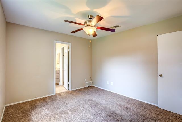 Building Photo - 604 Ruidoso Dr