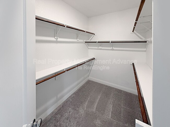 Building Photo - 4621 Piedras Lanzar Dr