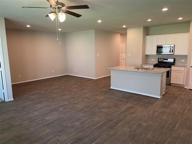 Building Photo - 13872 Rock Island Trl