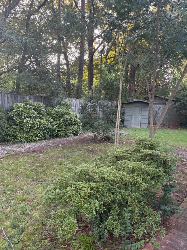 Building Photo - Beautiful 3-bed, 2-bath Ranch in South Dur...
