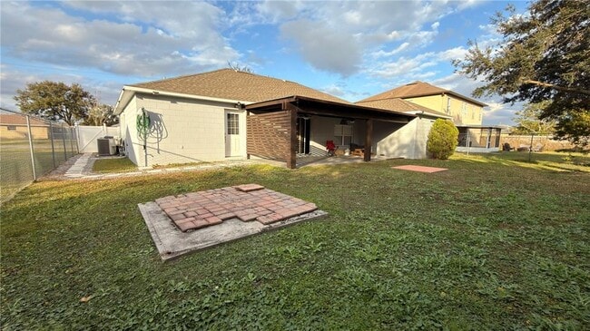 Building Photo - 627 Fisher Ct