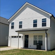 Building Photo - 202 Clarus Crk Wy