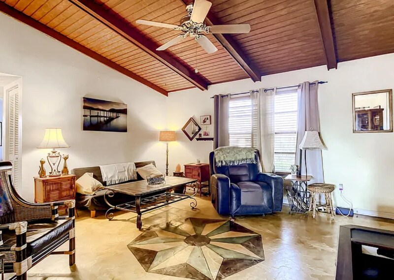 Building Photo - 5894 Longbow Ln