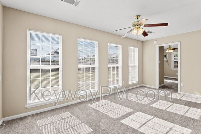 Building Photo - 314 Taylor Cir