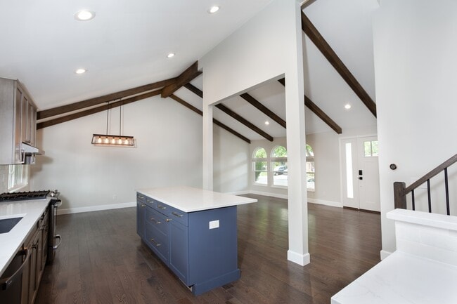 Building Photo - 7368 S Lafayette Cir W