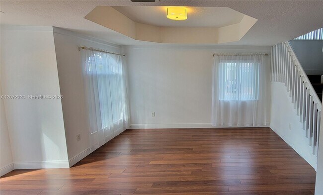 Building Photo - 5173 NW 114th Pl